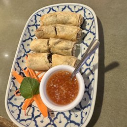 Po-pia-pak Veggie Fried Spring Rolls