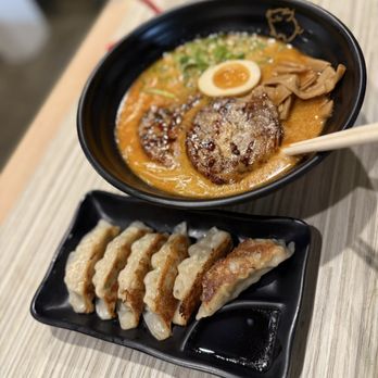 Ooink - Left to right : Gyoza, Mala Ramen - Ramen Near Me - Seattle, Washington