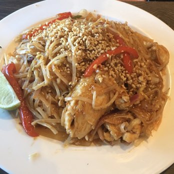 Hana - Chicken pad tui(so?) - Sushi Bars Near Me - Gainesville, Florida Hana - Chicken pad tui(so?) - Sushi Bars Near Me - Gainesville, Florida