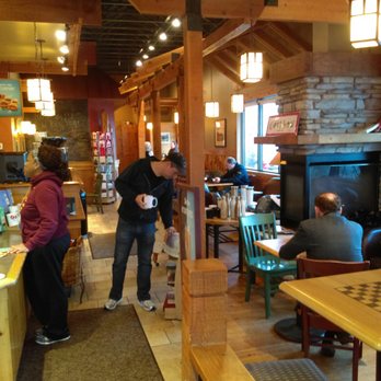Caribou Coffee - Inside - Coffee & Tea Near Me - St. Cloud, Minnesota