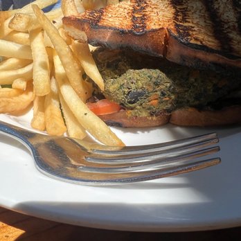 Brava Garden Eatery - 7/27/22 Vegan burger - Wine Bars Near Me - Pleasanton, California Brava Garden Eatery - 7/27/22 Vegan burger - Wine Bars Near Me - Pleasanton, California
