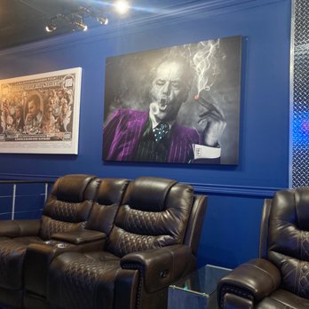 Chunk's Sports Bar - Sports Bars Near Me - Altamonte Springs, Florida