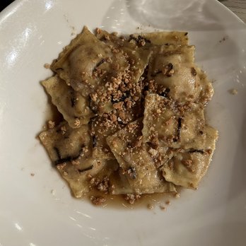 Pasta Moon - Butternut Squash & Mascarpone Ravioli 10/10 - Italian Near Me - Half Moon Bay, California Pasta Moon - Butternut Squash & Mascarpone Ravioli 10/10 - Italian Near Me - Half Moon Bay, California
