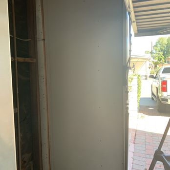 Salomon Services - Hung the drywall - Handyman Near Me