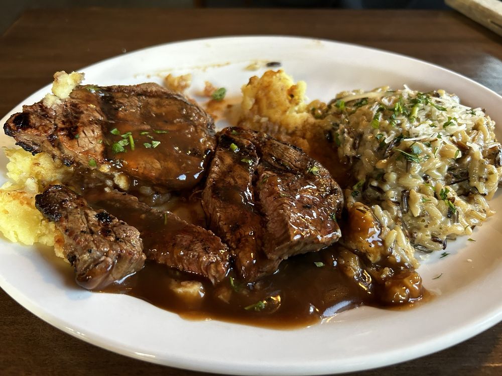 Jake's Supper Club Logo