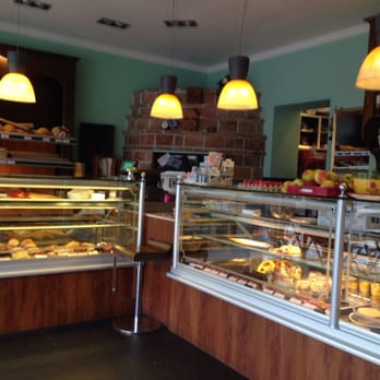 Leon's Backhaus - Bakeries Near Me - Munich, BY Leon's Backhaus - Bakeries Near Me - Munich, BY