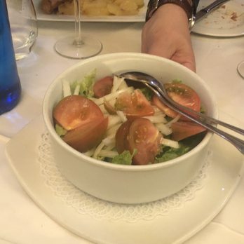 El Senador - La Taberna de Cascajares - Green Salad of the Season - Spanish Near Me - Madrid, M