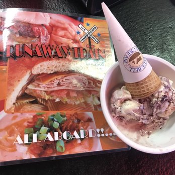 Runaway Train Cafe - Diners Near Me - Brownwood, Texas Runaway Train Cafe - Diners Near Me - Brownwood, Texas