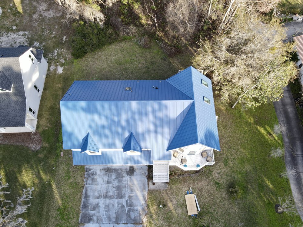 Slide of Lighthouse Roofing