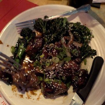 The Formosa Cafe - Beef and broccoli no it's like filet mignon - Cocktail Bars Near Me - West Hollywood, California The Formosa Cafe - Beef and broccoli no it's like filet mignon - Cocktail Bars Near Me - West Hollywood, California