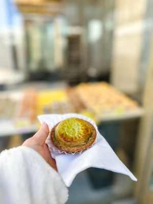 Bake Cheese Tart by null