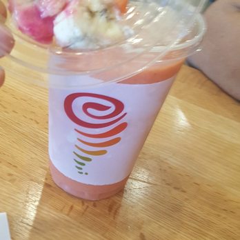 Jamba - The banana in my bowl was really nasty - Juice Bars & Smoothies Near Me - Lynwood, California