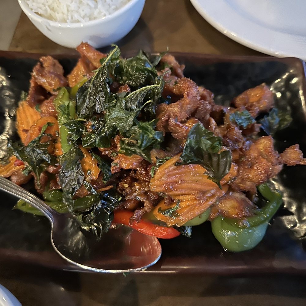 Khao Yai Thai Kitchen - Crispy Basil Chicken - Thai Near Me - Beaverton, Oregon