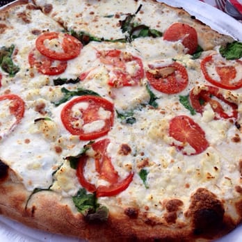 Grimaldi's Pizzeria - White pizza with tomato, spinach, and Ricotta - Pizza Near Me - Grapevine, Texas Grimaldi's Pizzeria - White pizza with tomato, spinach, and Ricotta - Pizza Near Me - Grapevine, Texas
