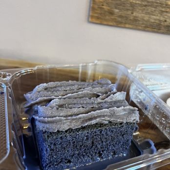 Cafe 86 - Tres leches - Cafes Near Me - Mountain View, California