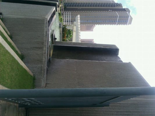Hawaii Convention Center by null
