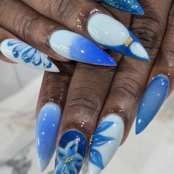 Jenny's Nail Salon - My most recent set this week. I love them! - Nail Salons Near Me - Chicago, Illinois