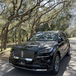 Elite Transportation - Lincoln aviator