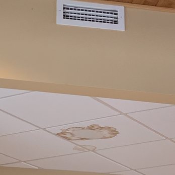 Seasons Belleair Memory Care - Water stains. - Assisted Living Facilities Near Me - Clearwater, Florida Seasons Belleair Memory Care - Water stains. - Assisted Living Facilities Near Me - Clearwater, Florida