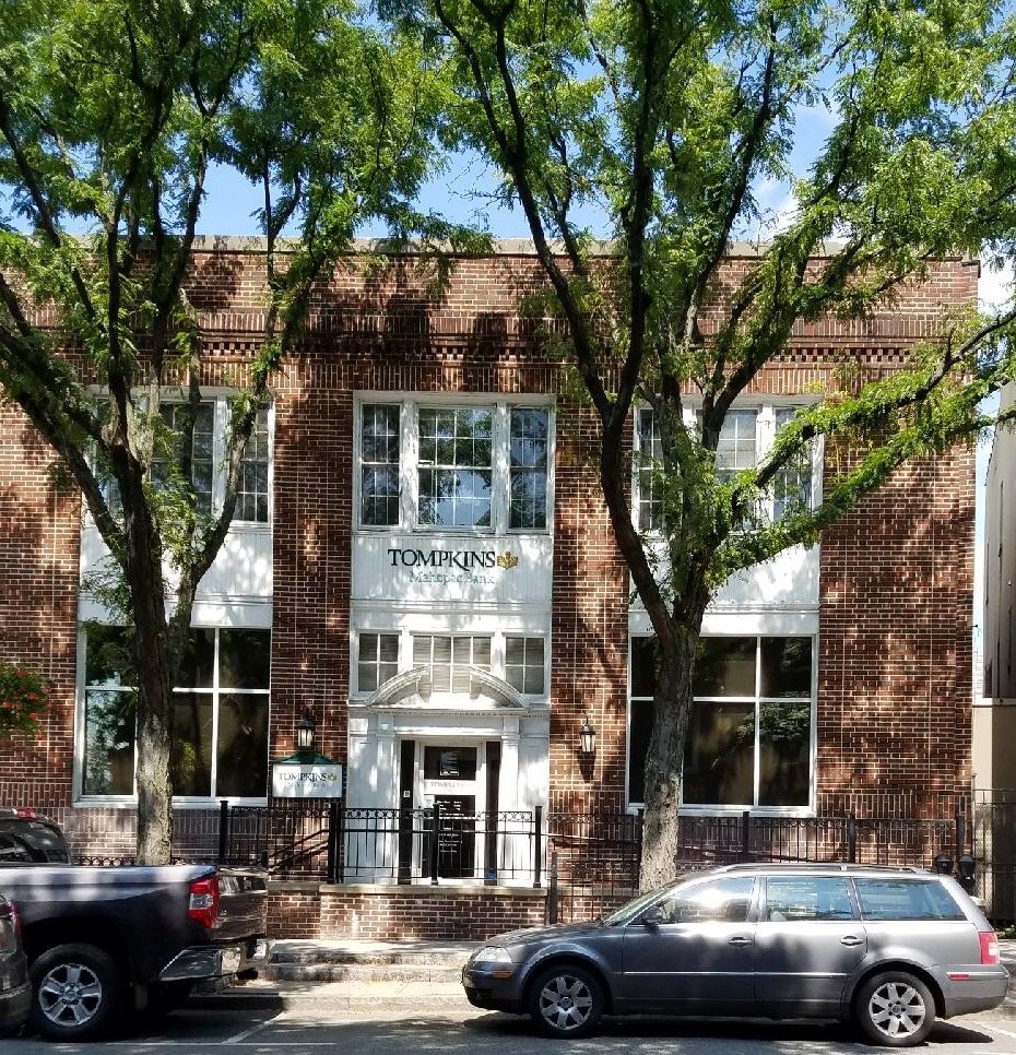 TOMPKINS COMMUNITY BANK Banks & Credit Unions 49 Beekman Ave