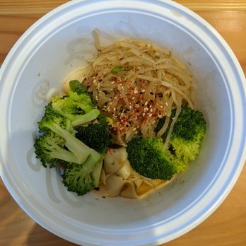 Social Eatery - Sizzling Garlic Biang Biang Noodles - Bubble Tea Near Me - Millbrae, California Social Eatery - Sizzling Garlic Biang Biang Noodles - Bubble Tea Near Me - Millbrae, California