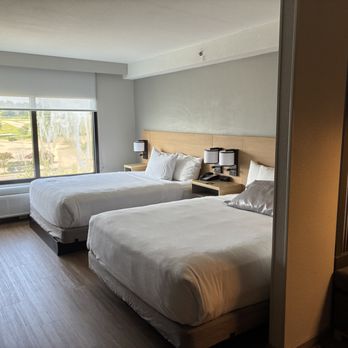 Hyatt Place Topeka - Hotels Near Me - Topeka, Kansas Hyatt Place Topeka - Hotels Near Me - Topeka, Kansas