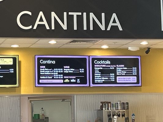 Milagro Cinemas Norwalk by null