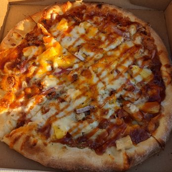 Blues Fired Pizza - BBQ Chicken Pizza! Excellent first order! - Food Trucks Near Me - St. Louis, Missouri