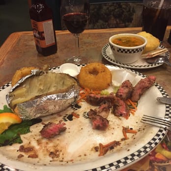 Black Bear Diner - Grants Pass - This is all the fat on my New York stk.. HORRIBLE !! - American Near Me - Grants Pass, Oregon