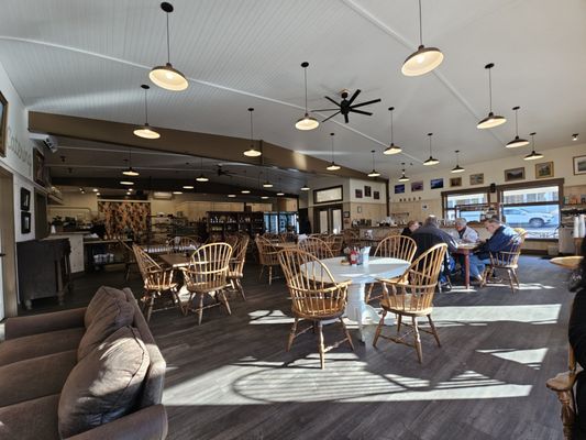 The Pantry On Main by null