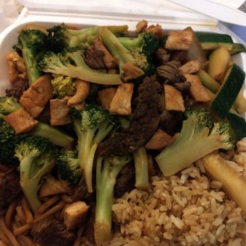 Hibachi Express - Hibachi steak and chicken. Half noodle, half rice. So delicious. - Japanese Near Me - Roanoke, Virginia