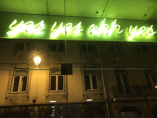 Yes! Lisbon Hostel by null