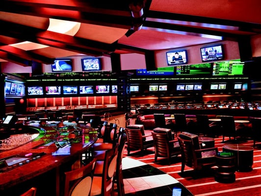Wynn Race & Sports Book by null