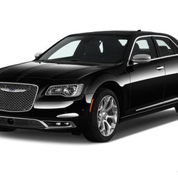 Town Limousine Service - Chrysler 300 for 3 people