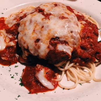 Pescaraz Italian Restaurant - Chicken Parmesan - Italian Near Me - Amarillo, Texas Pescaraz Italian Restaurant - Chicken Parmesan - Italian Near Me - Amarillo, Texas