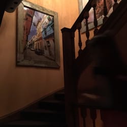La Cubanita - Prachtig gedecoreerd, sfeervol, authentiek pand met meerdere etages./ Stairs level 1 to 2