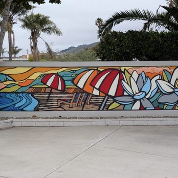 HOLIDAY RV PARK - Beautiful Mural for all those photo opportunities! - RV Parks Near Me - Pismo Beach, California HOLIDAY RV PARK - Beautiful Mural for all those photo opportunities! - RV Parks Near Me - Pismo Beach, California