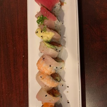 Daru Sushi - This is the hot rainbow roll; it was fresh and the sushi on top was so good. - Sushi Bars Near Me - Bellflower, California