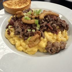 JR’s Brickhouse Diner - Steak and Bacon Mac n Cheese Bowl