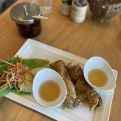Pho Bar - Chicken Roll