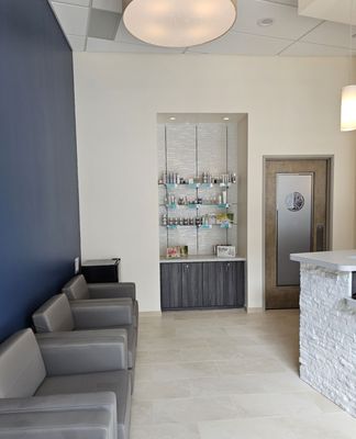 Hand & Stone Massage and Facial Spa