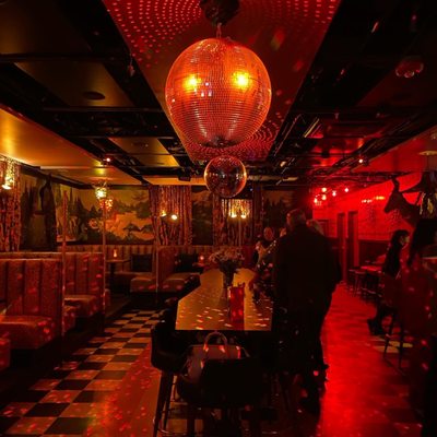 Wiggle Room by null