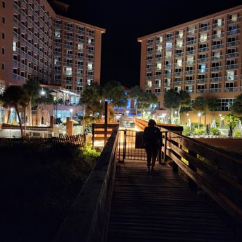 Voyagers - Beach view - Seafood Near Me - Orange Beach, Alabama