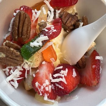 Bella's Frozen Yogurt - Ice Cream & Frozen Yogurt Near Me - St. Louis, Missouri Bella's Frozen Yogurt - Ice Cream & Frozen Yogurt Near Me - St. Louis, Missouri