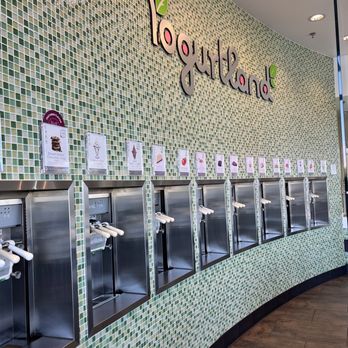 Yogurtland - Ice Cream & Frozen Yogurt Near Me - North Las Vegas, Nevada