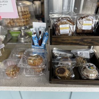 Enroute Coffee and Tea House - Coffee & Tea Near Me - Goodyear, Arizona