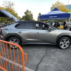 Chicago Drives Electric - Subaru.