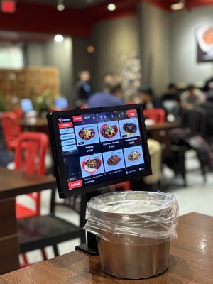 Paik's Noodle North York 홍콩반점 by null