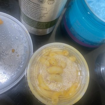 Maxine's on the Boulevard - The small azz size of this Mac and cheese - Fish & Chips Near Me - Saint Albans, New York Maxine's on the Boulevard - The small azz size of this Mac and cheese - Fish & Chips Near Me - Saint Albans, New York