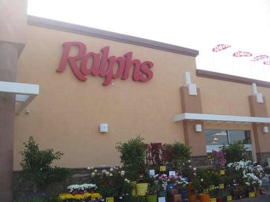 Ralphs by null